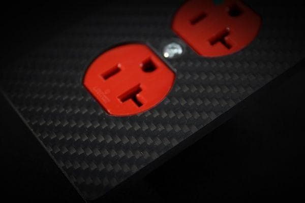 特注品 ドライカーボン製 高級 ハイエンド コンセント プレート C m2191