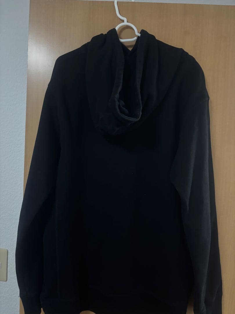 【即完売モデル】ゴッドセレクション　センター刺繍ロゴ入りパーカー　Ｌサイズ