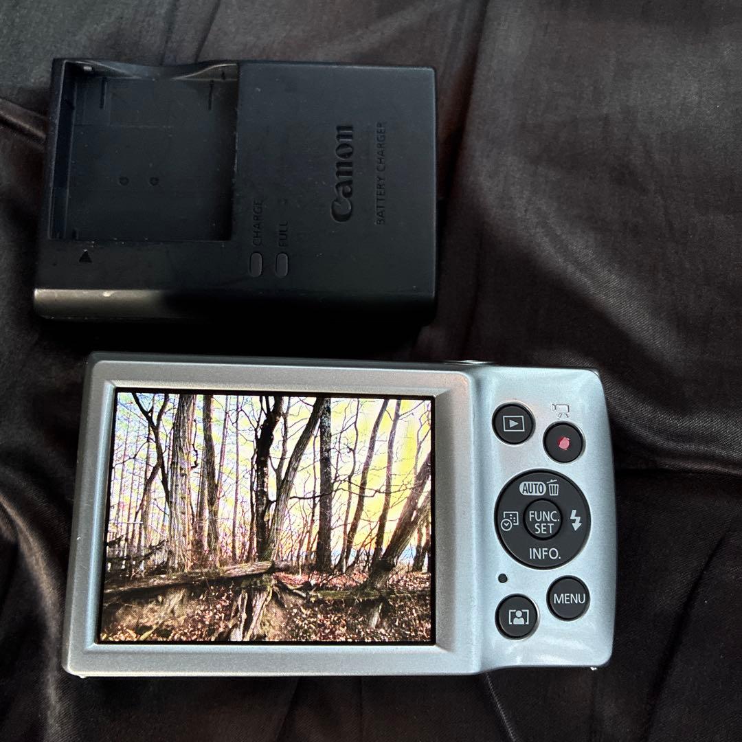 【極美品】Canon IXY 200 コンパクトデジタルカメラ