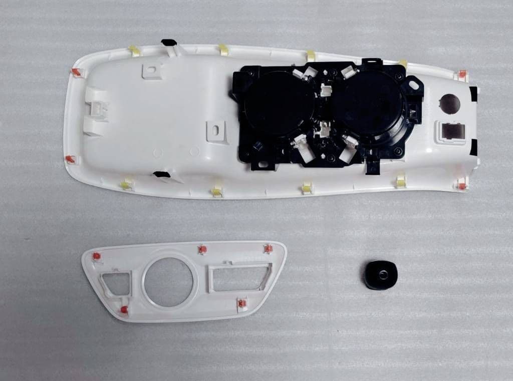 【美品】トヨタ 50 プリウス 純正 シフト ＆ コンソール パネル 3点セット