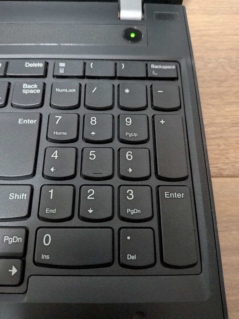 Lenovo　ThinkPad E570 20H5CTO1WW core i5