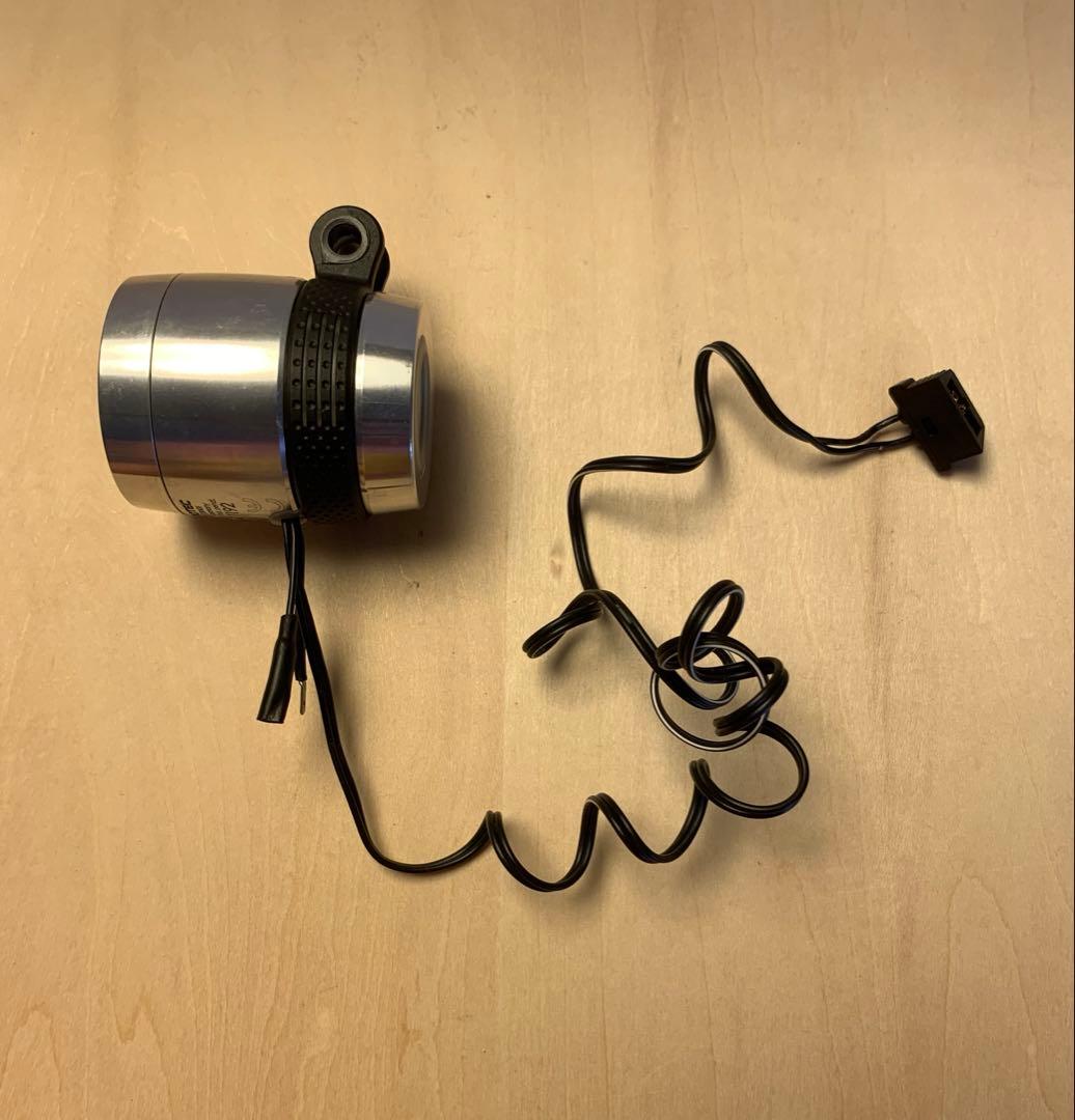 busch and muller IQ-X シルバー　ダイナモライト