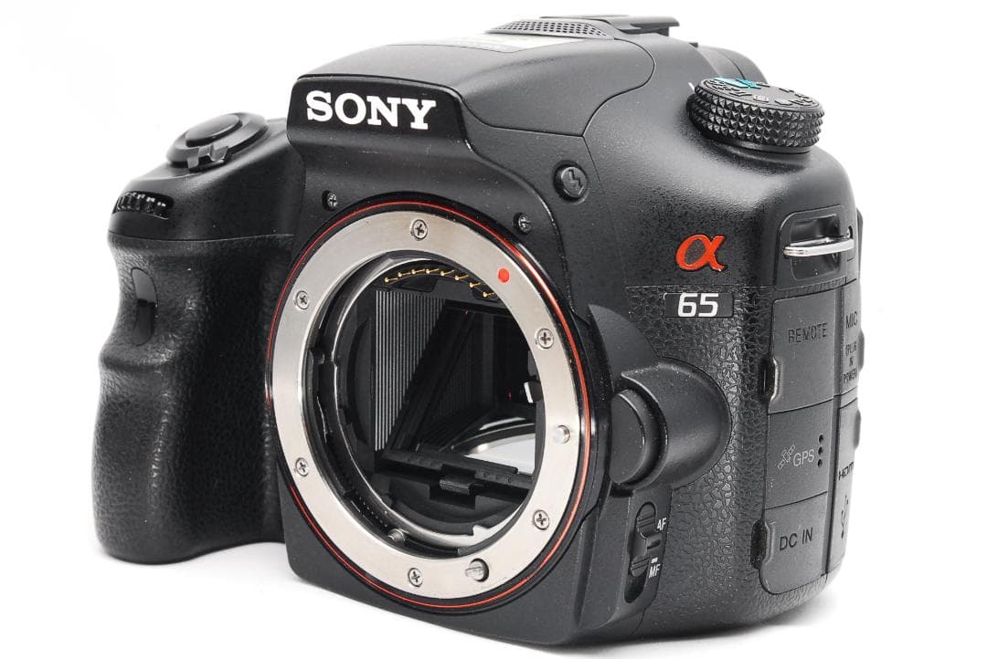 ♥ SONY ソニー α65 ♥18-250ｍｍレンズ♥初心者おすすめ 一眼レフ