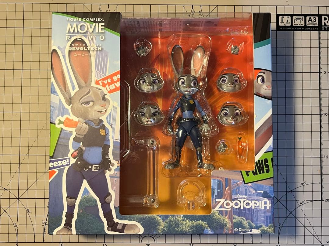 ズートピア フィギュアセット ジュディ・ホップス & ニック・ワイルド