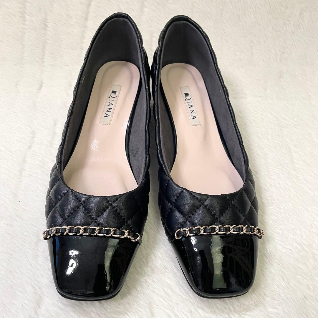 美品《DIANA ダイアナ》キルティングパンプス ローヒール エナメル ゴールド