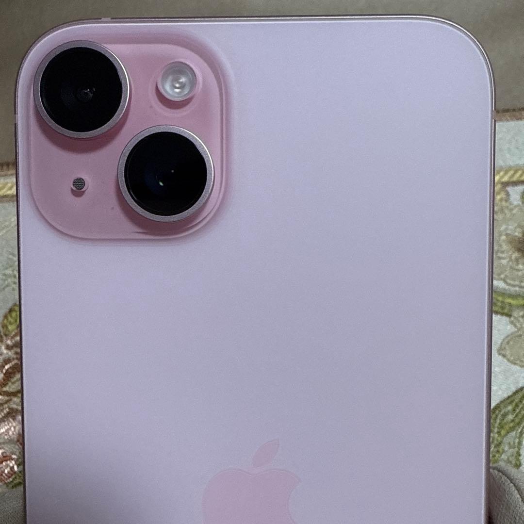 iPhone 15 Plusピンク 6.7インチ　128GB 充電ケーブル箱付き