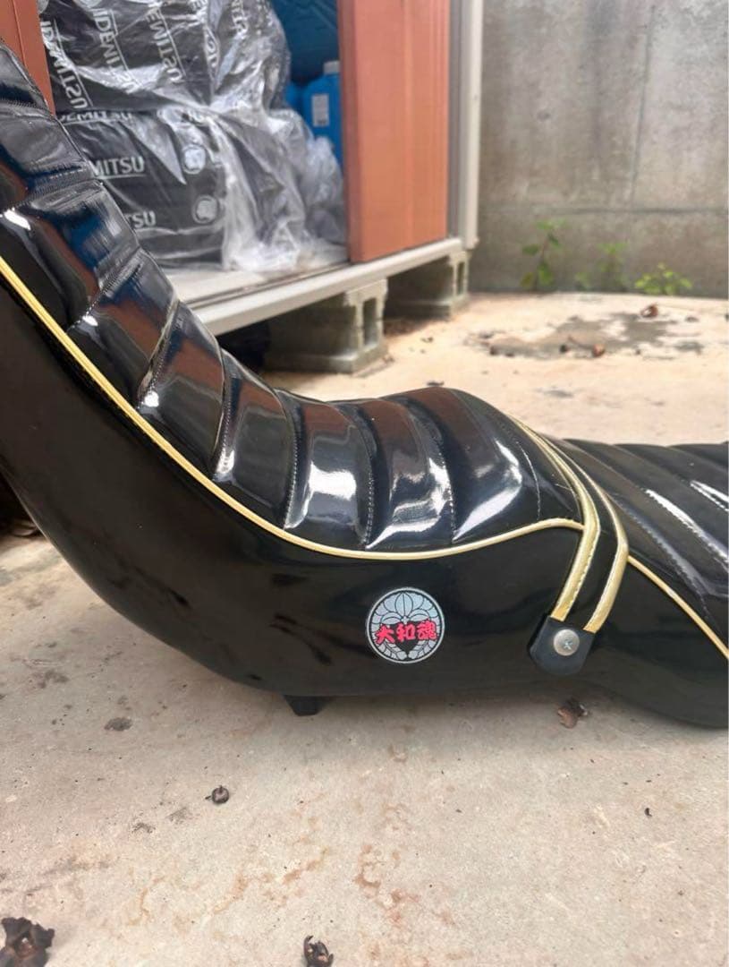 バリオス1型の３段シート