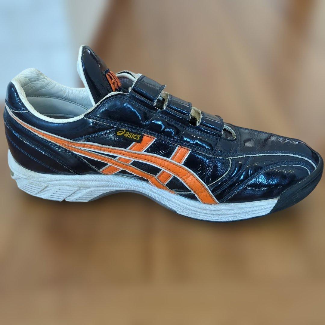 法政大学　アシックス　トレーニングシューズ　非売品　28.5