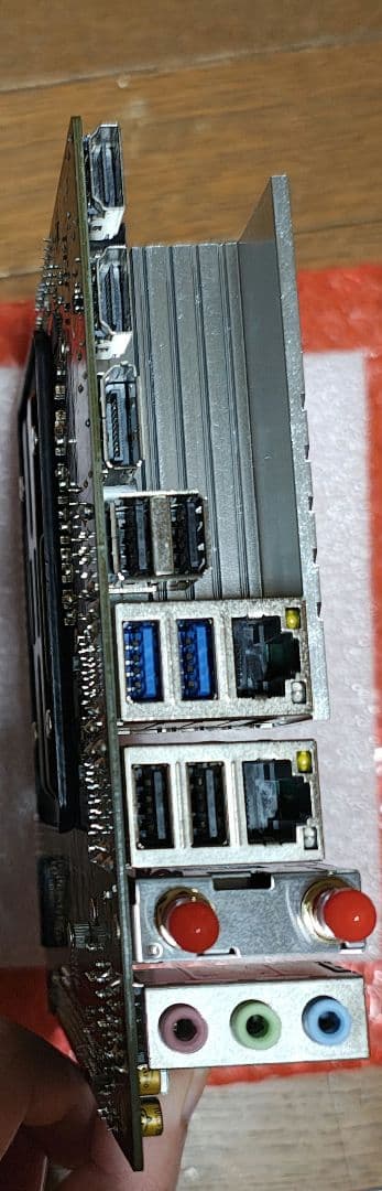 topton n17 ryzen9 7940hs es マザーボード