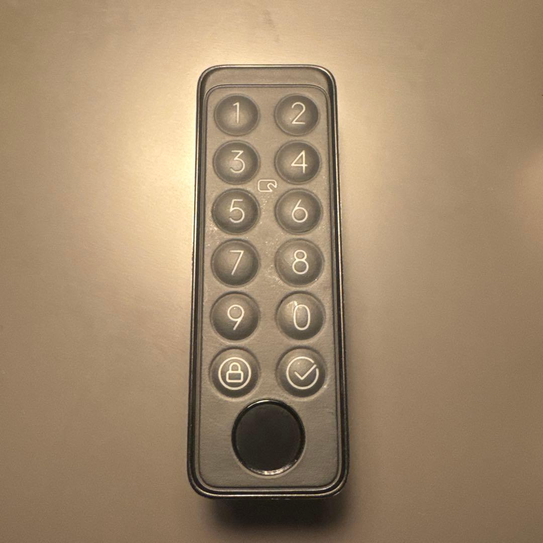 スイッチボットロックプロ　指紋認証パッド