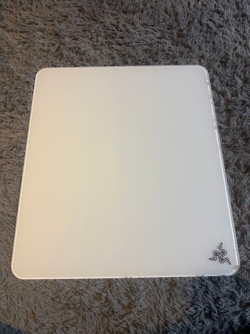 Razer Atlas 強化ガラス マウスパッド