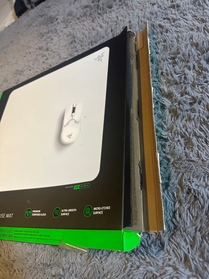 Razer Atlas 強化ガラス マウスパッド