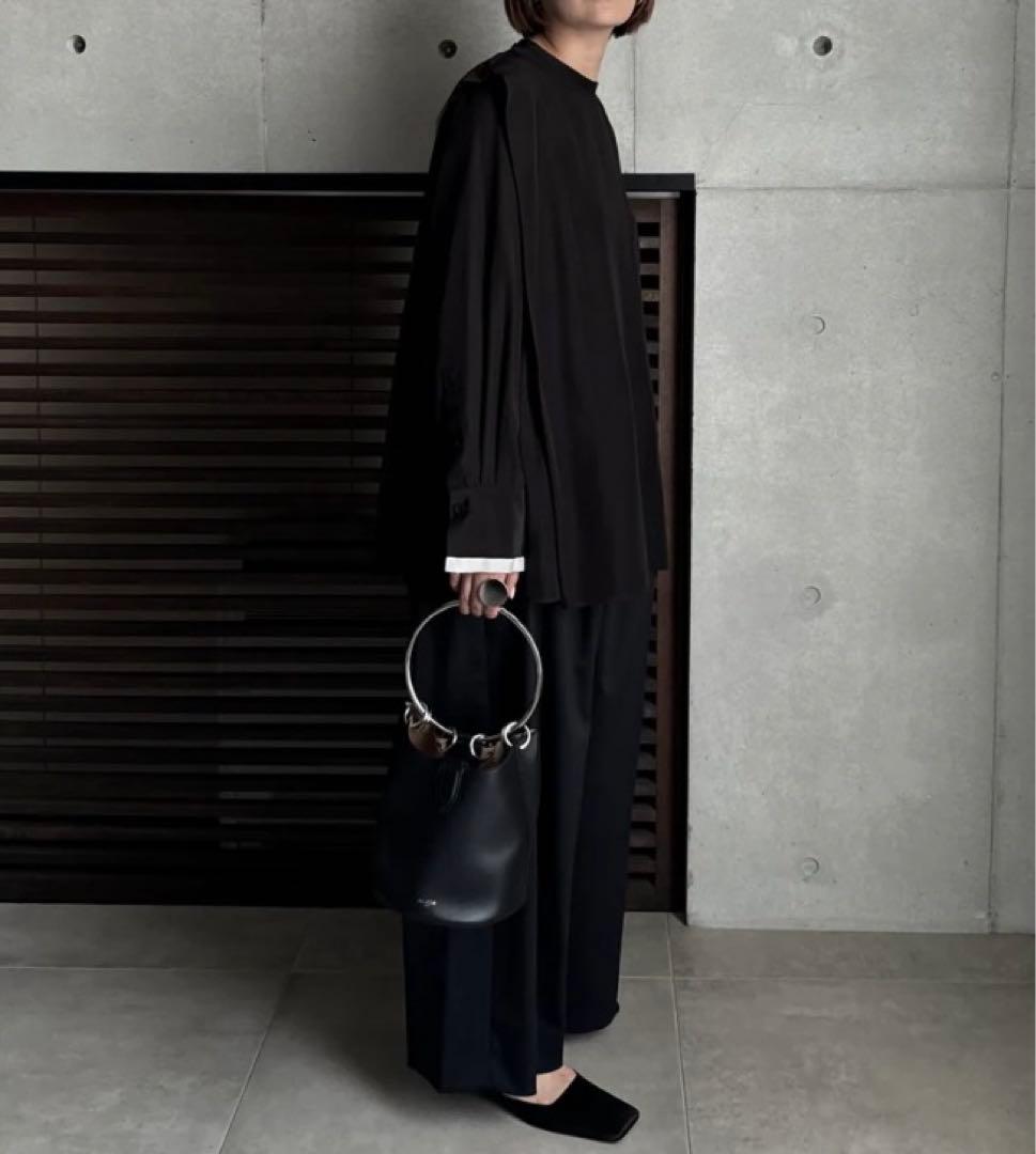 トップス LOHEN 2024SS SHOULDER TACK BLOUSE BLACK