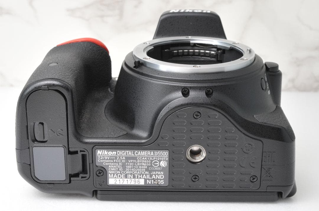 美品❣️Nikon D5500⭐️Wi-Fi スマホ転送 一眼レフカメラ ニコン