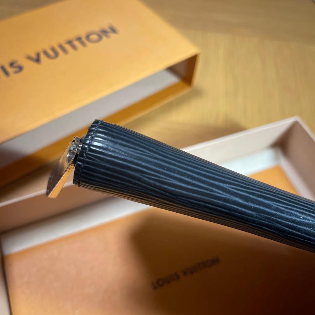 LOUIS VOUITTON長財布　エピ　箱付き　美品