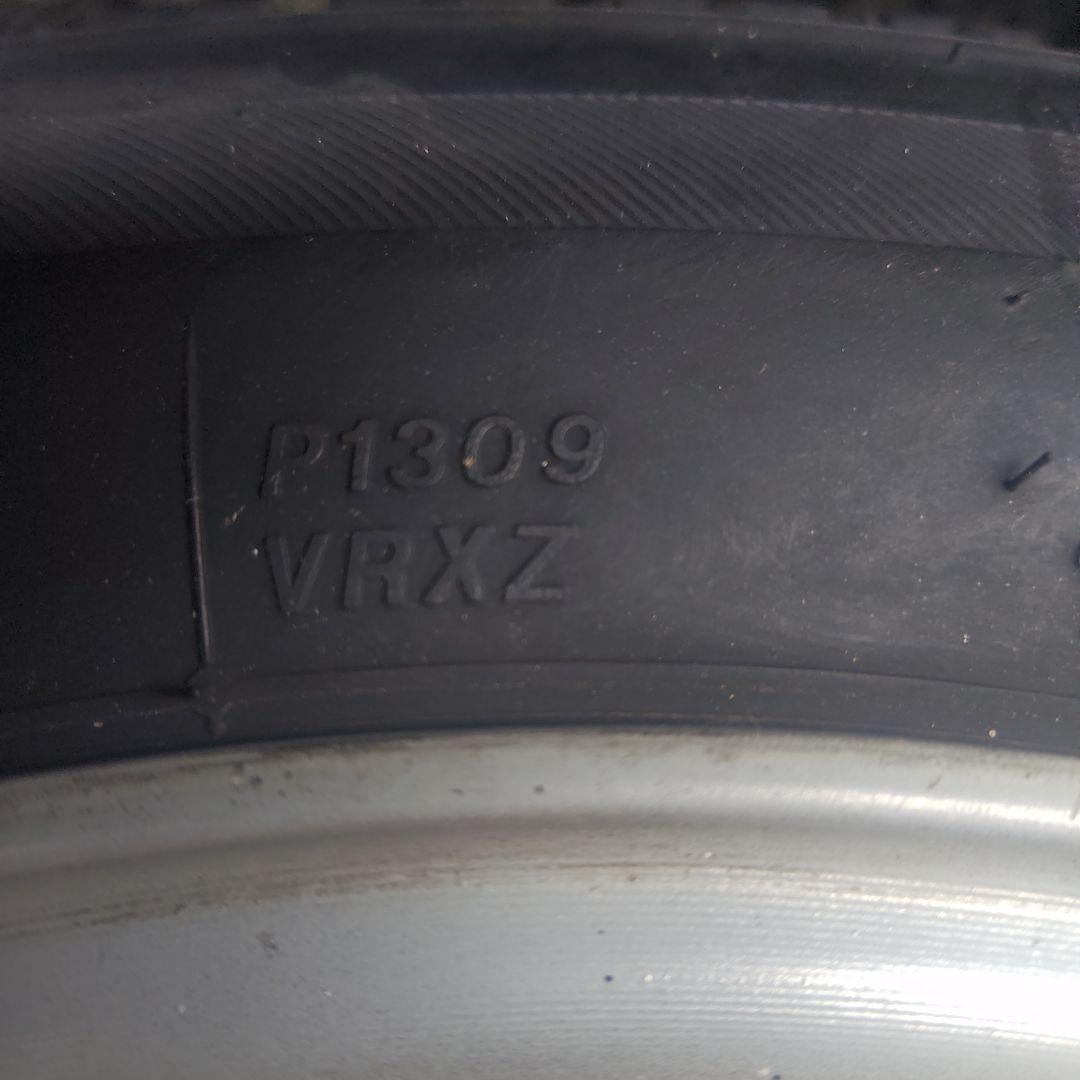 ルーミー付けたスタッドレスタイヤ　4本　175/65R15