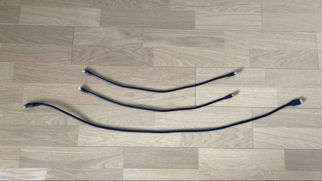 東芝REGZA 37型液晶テレビ 37Z1S リモコン.ケーブル.説明書付　美品