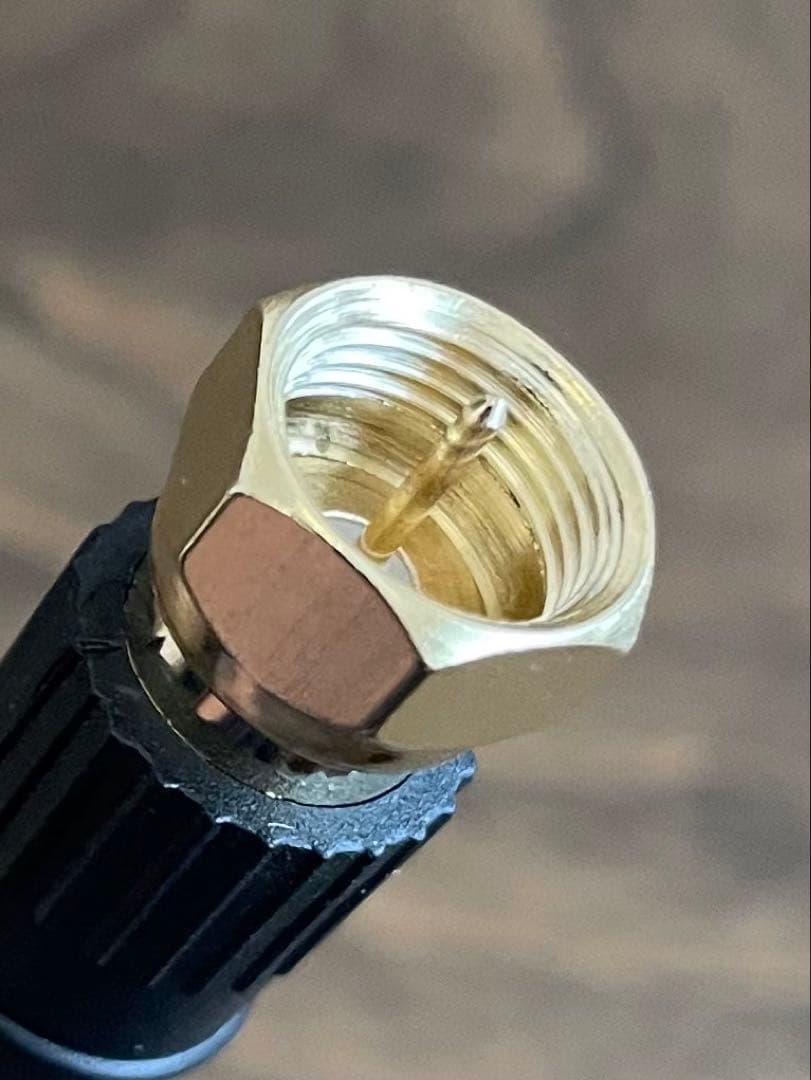 東芝REGZA 37型液晶テレビ 37Z1S リモコン.ケーブル.説明書付　美品