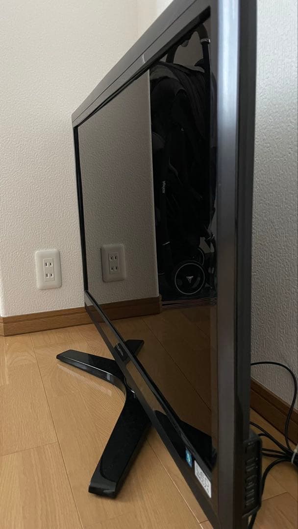 東芝REGZA 37型液晶テレビ 37Z1S リモコン.ケーブル.説明書付　美品