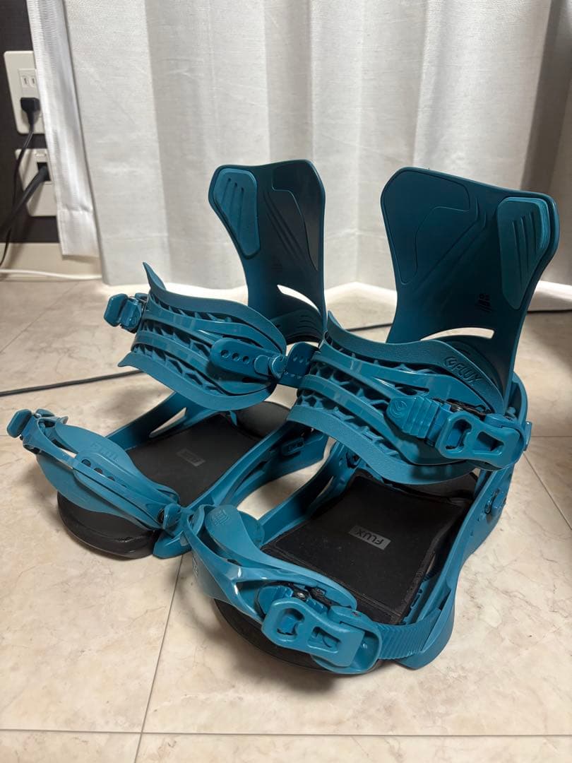 23-24 FLUX DS Mサイズ 青 ビンディング
