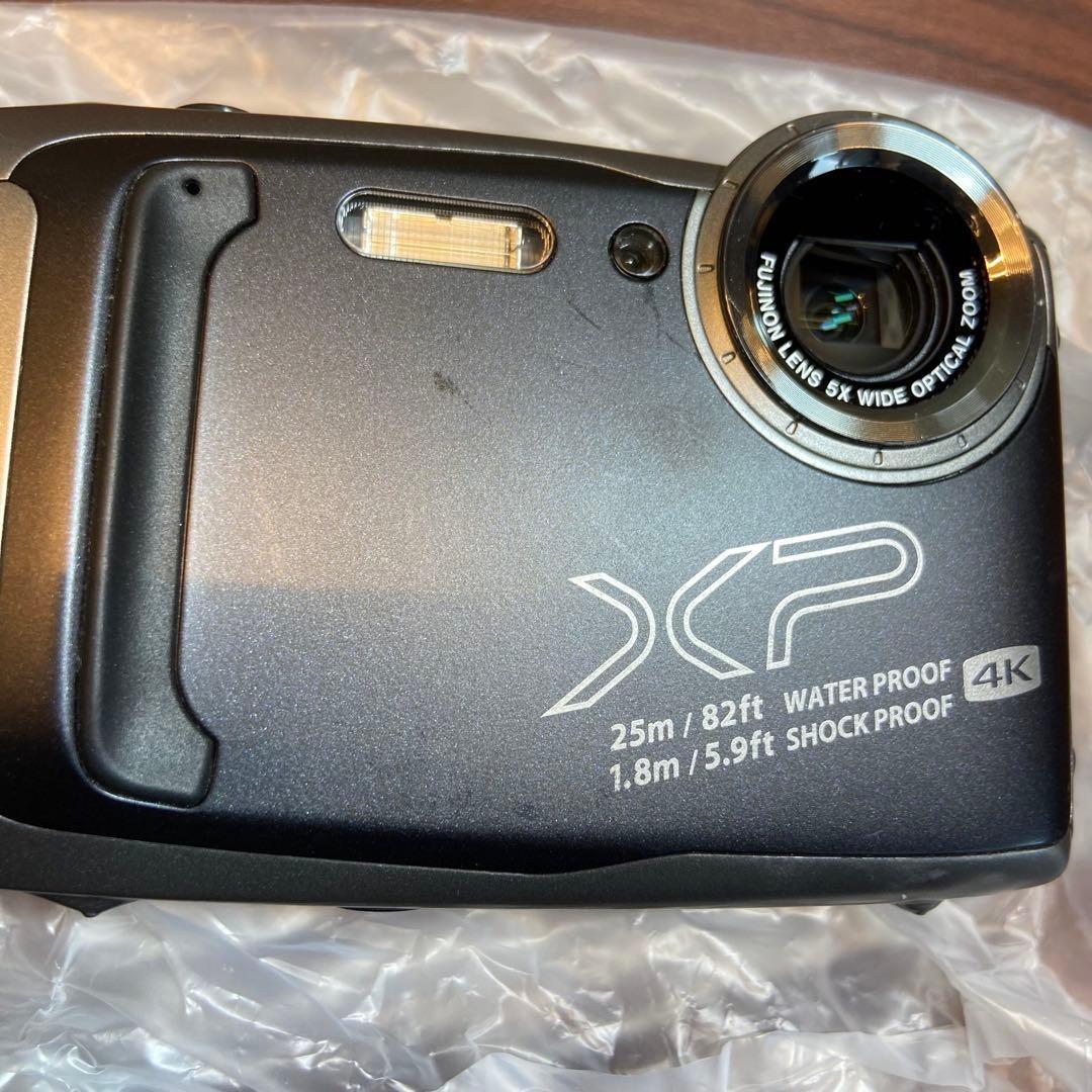 FUJI FILM FinePix XP140 デジカメ ほぼ新品 4637