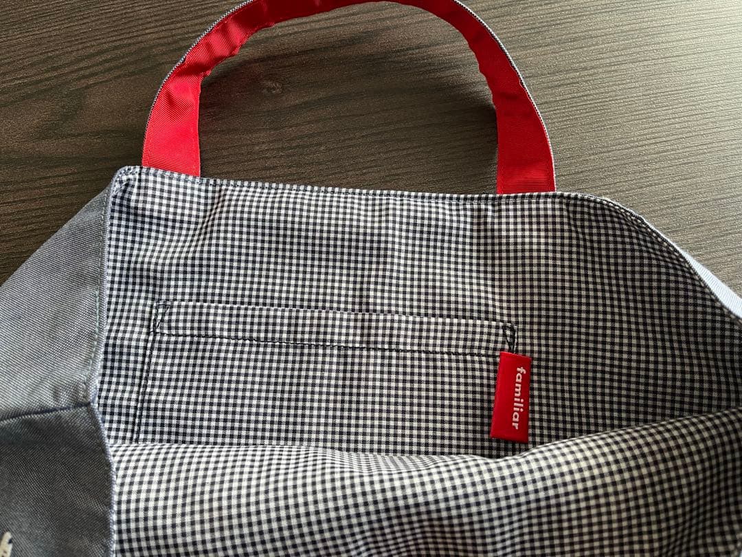 ファミリアの手提げバッグ