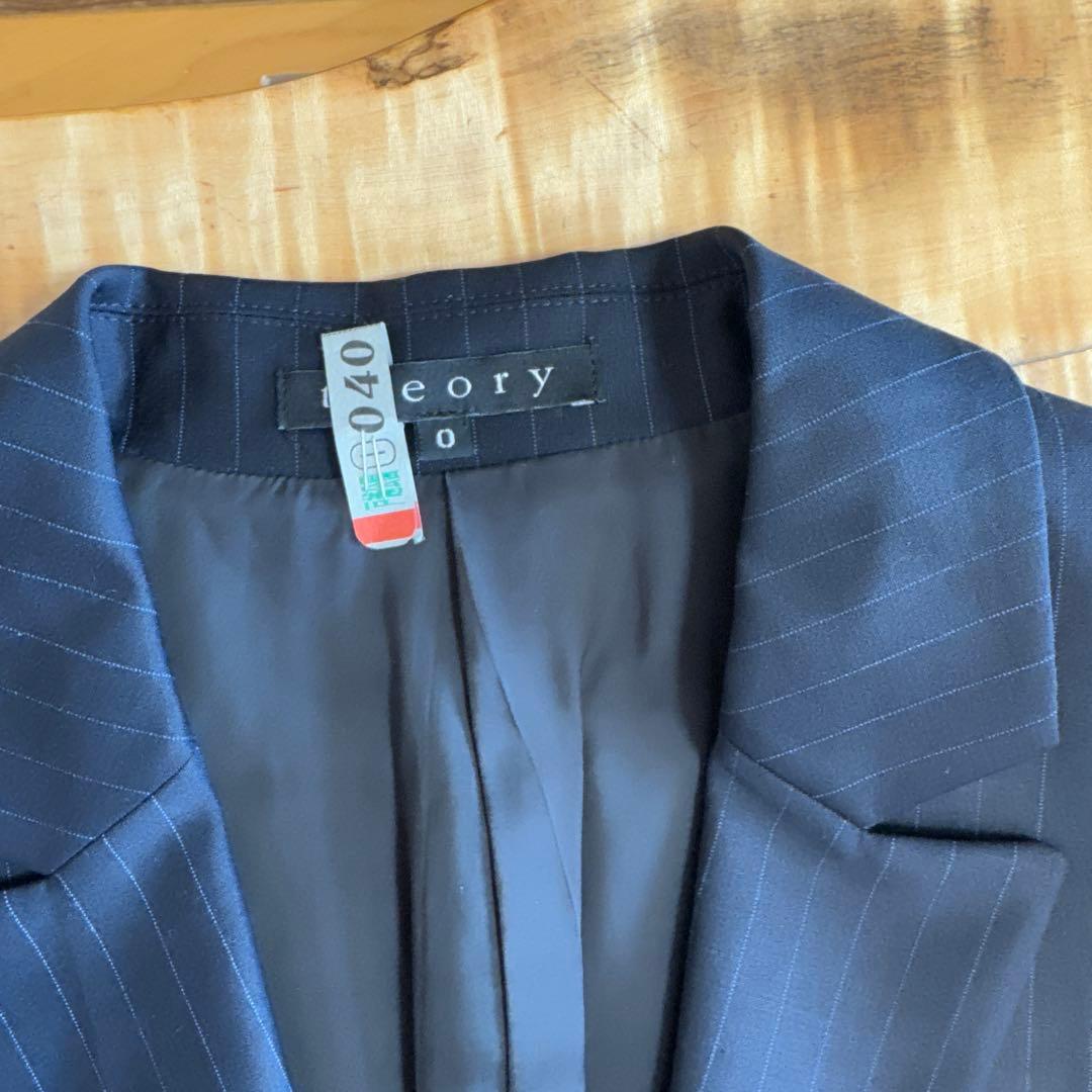 【極美品セオリー】ネイビー ストライプ スーツ