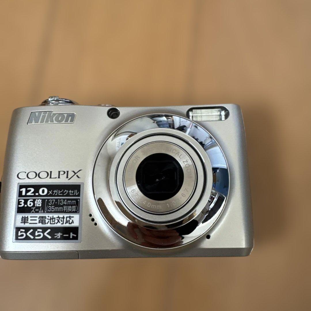 デジタルカメラ Nikon coolpix L22