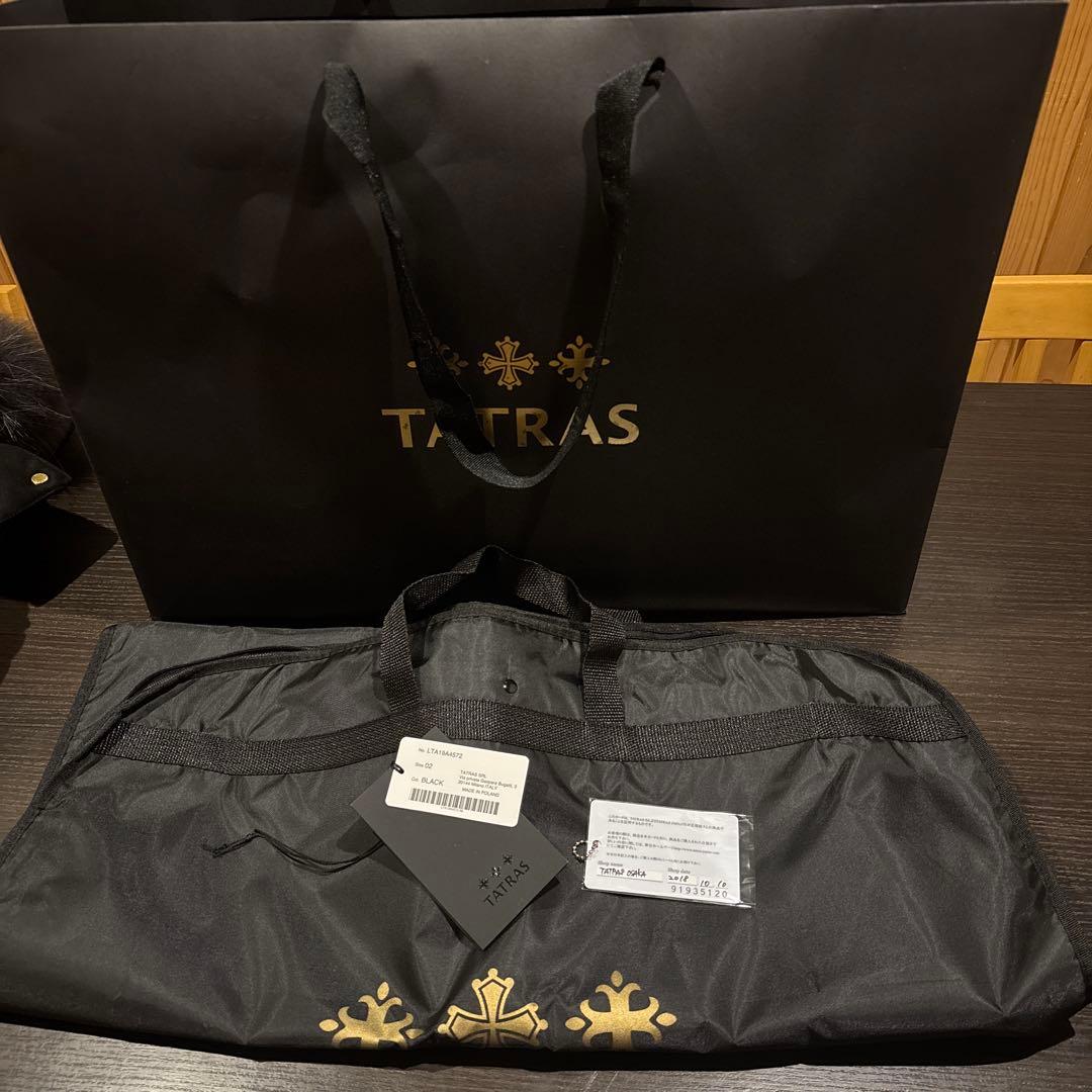 １６日まで値下げ！！ TATRAS ブラックダウンベスト ファー付き