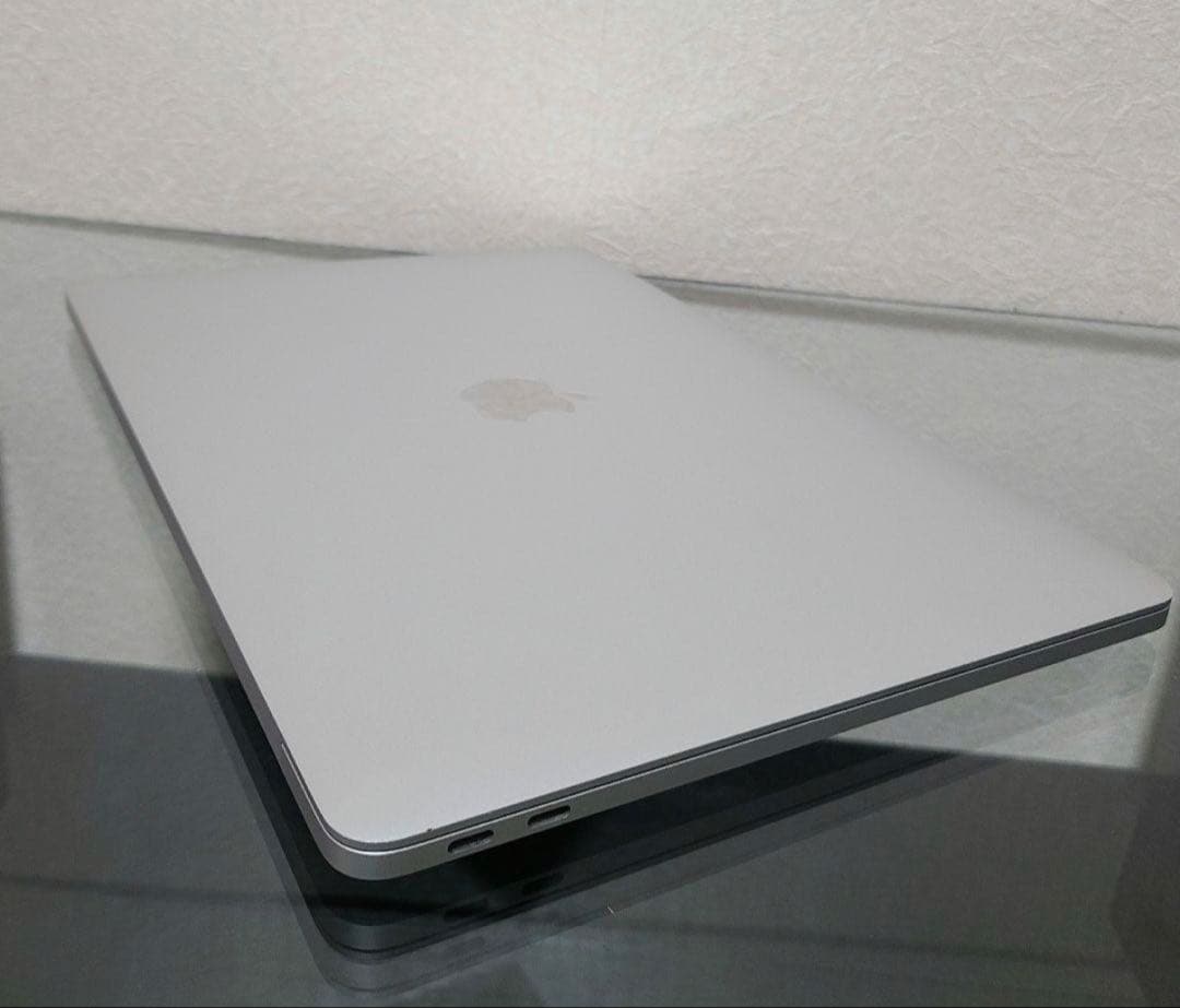 Apple MacBook pro 2017 13インチ 512G