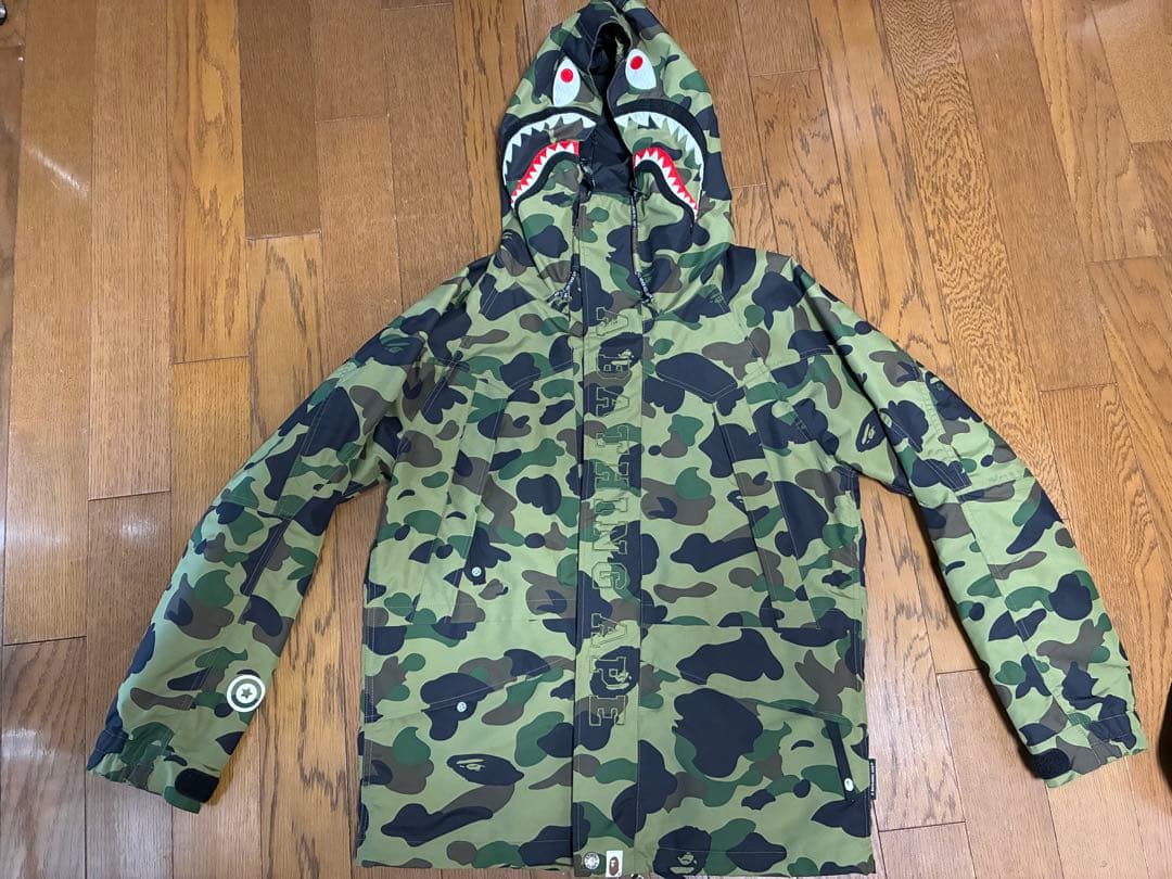 APE 1ST CAMO SHARK BOARDJACKET　Mサイズ