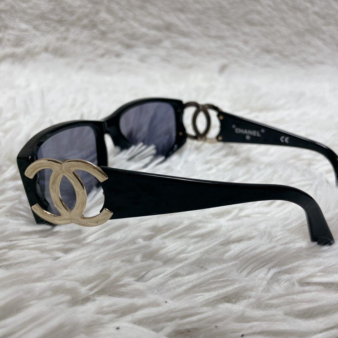 CHANEL ブラック サングラス ココマーク レディース ゴールド金具