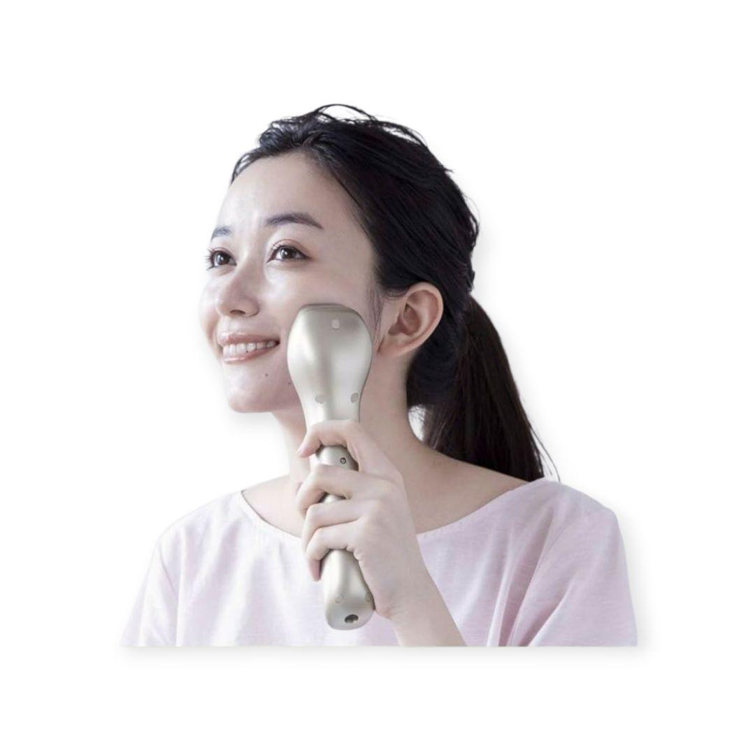 【Panasonic】 美顔器 RF×超音波 EH-SR72GN