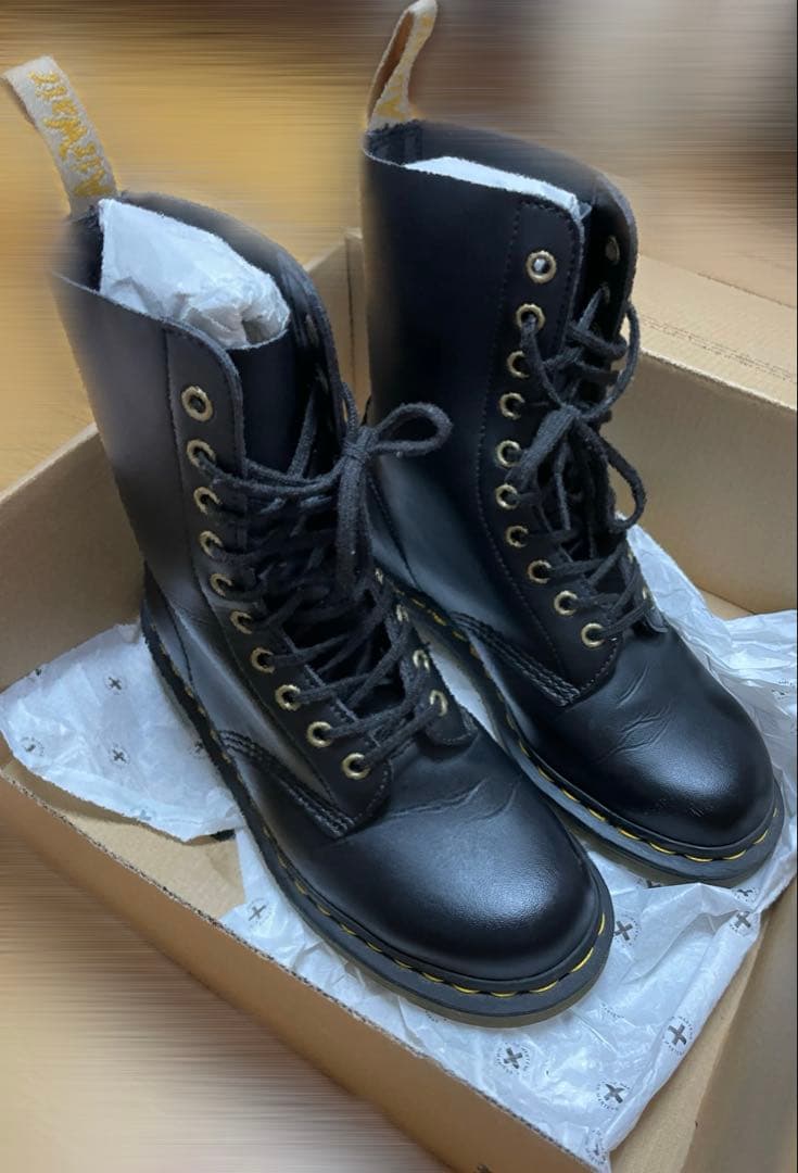 Dr. Martens ドクターマーチン 10ホール 1940