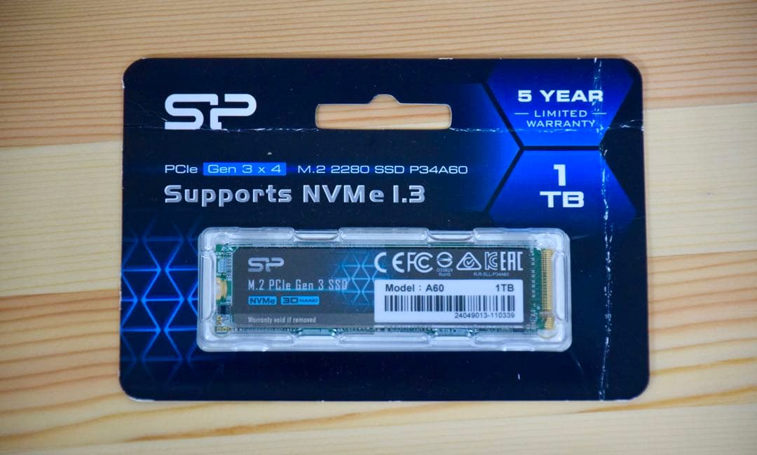 SSD 1TB M.2 新品未使用