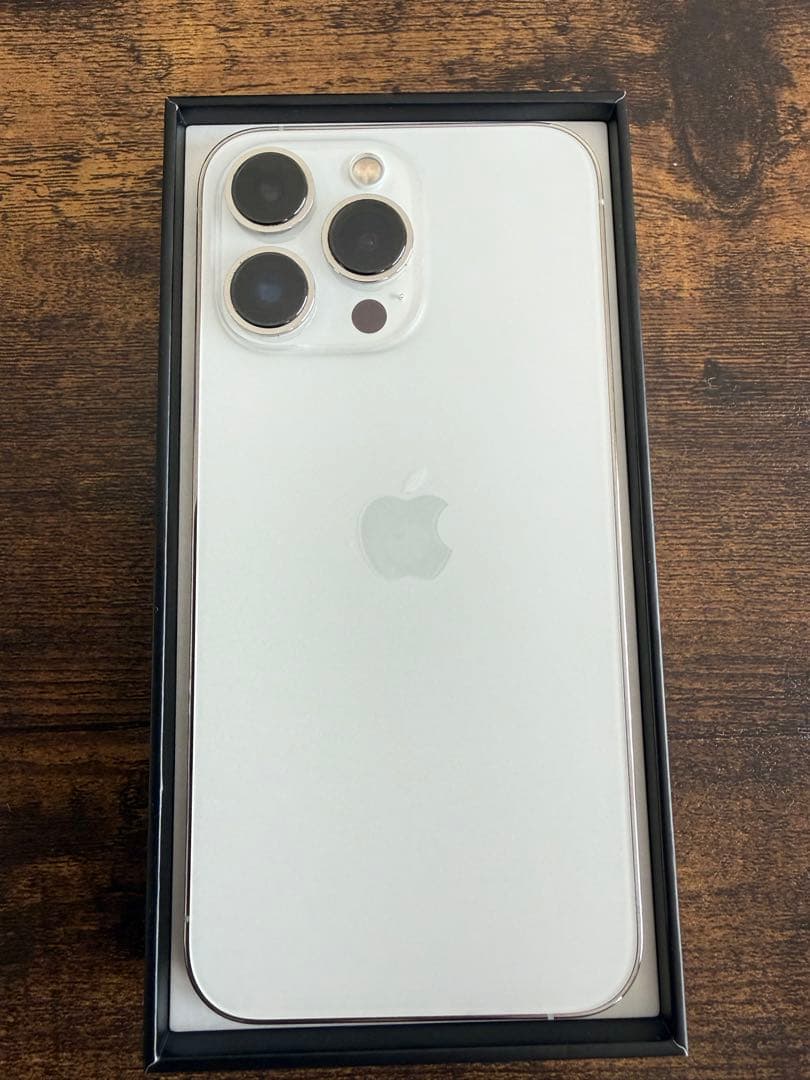 【美品】Apple iPhone13 Pro 128G バッテリー100%