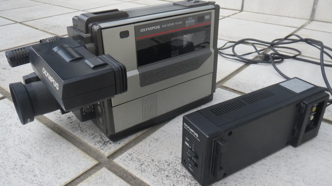 VHSビデオカメラ　オリンパスVX-401