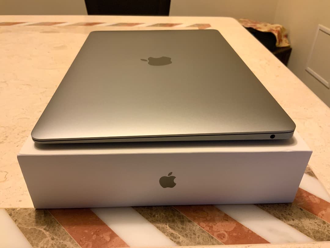 Apple MacBook Air 13インチ 2018 / USキーボード