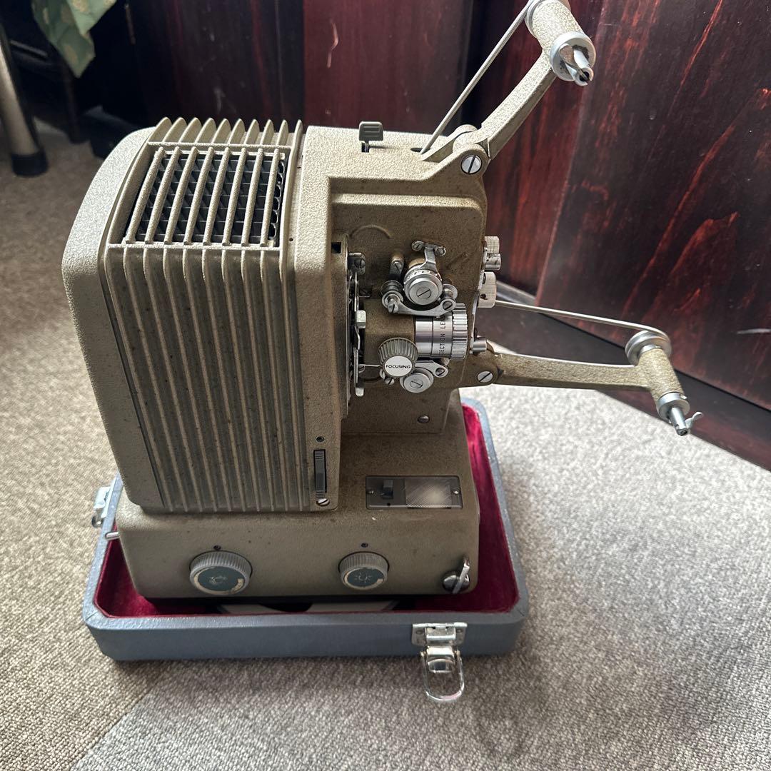 放映机，映写機 ，昭和レトロ アンティークELMO F-80 8mm，昭和