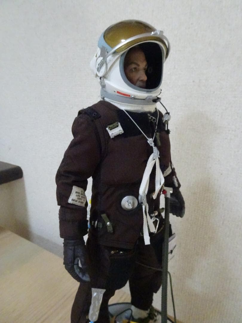 DAMTOYS SR-71 フライトテストエンジニア タイプ ホットトイズ