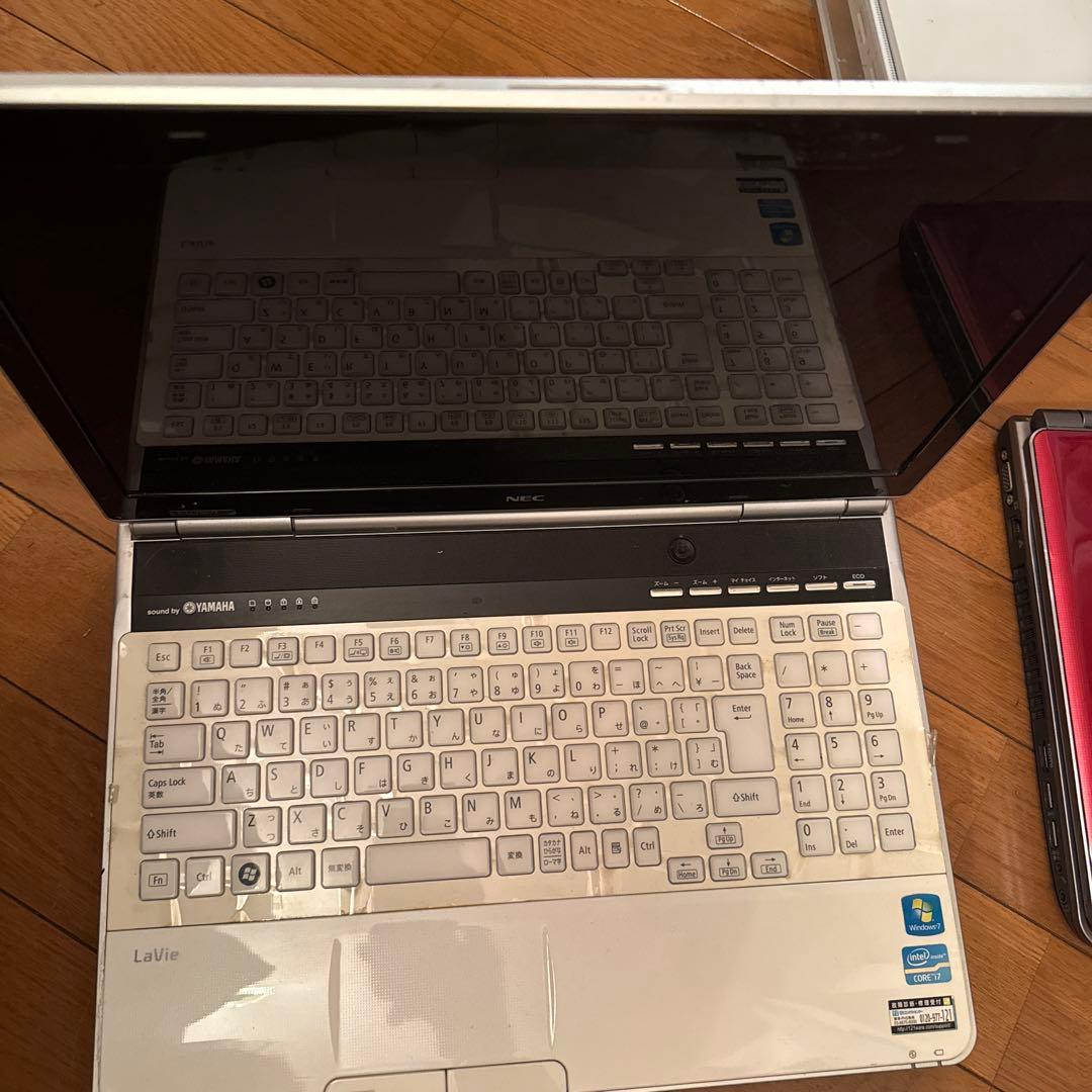 ノートパソコン 本体のみ 4台セット HDDなし ジャンク扱い 部品取り