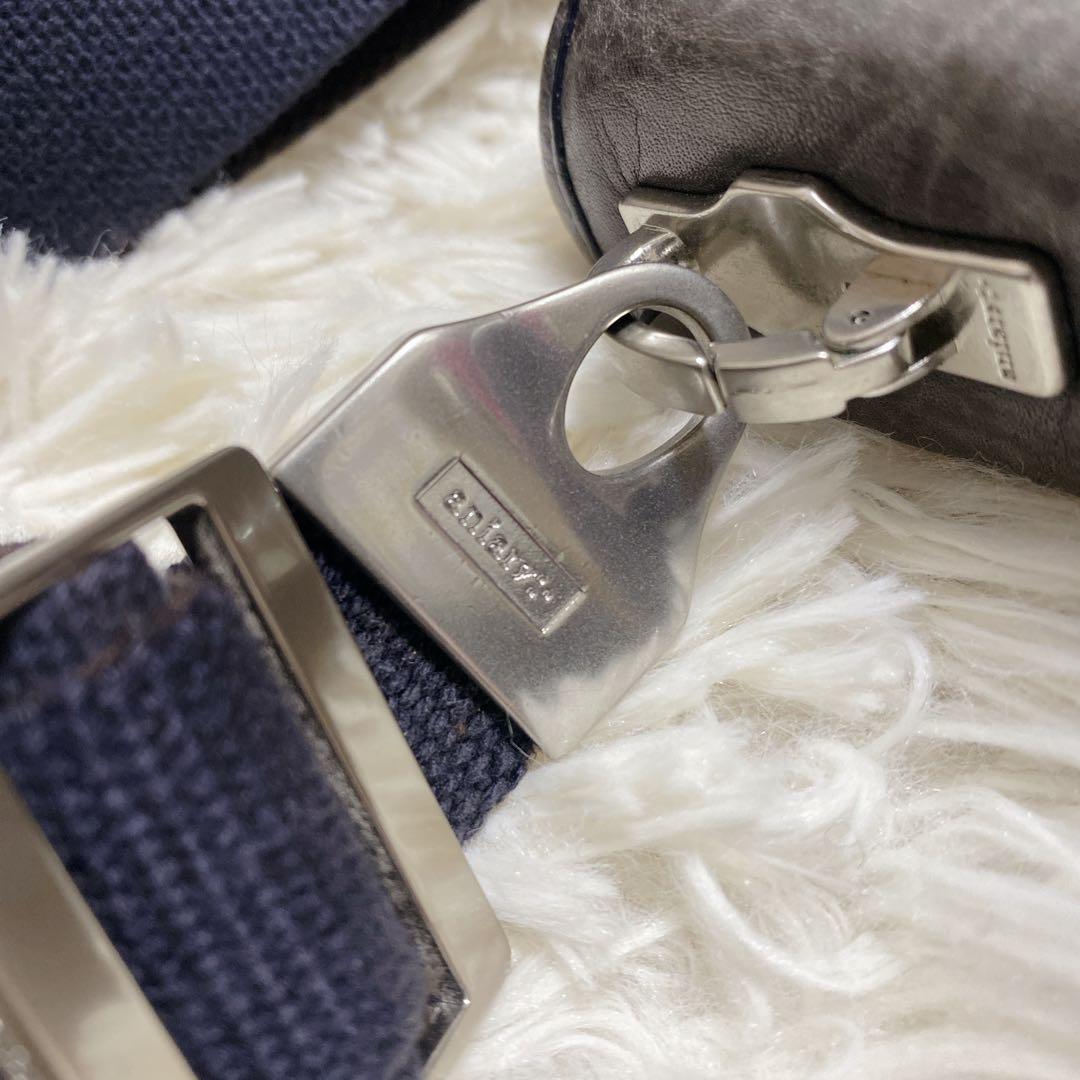 希少カラー【aniary/アニアリ】ショルダーバック　舟型　レザー　グレー