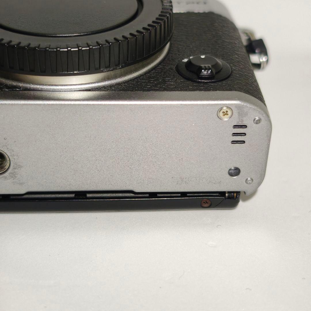 FUJIFILM X-T20 ボディ おまけ多数 グリップ/サムレストなど