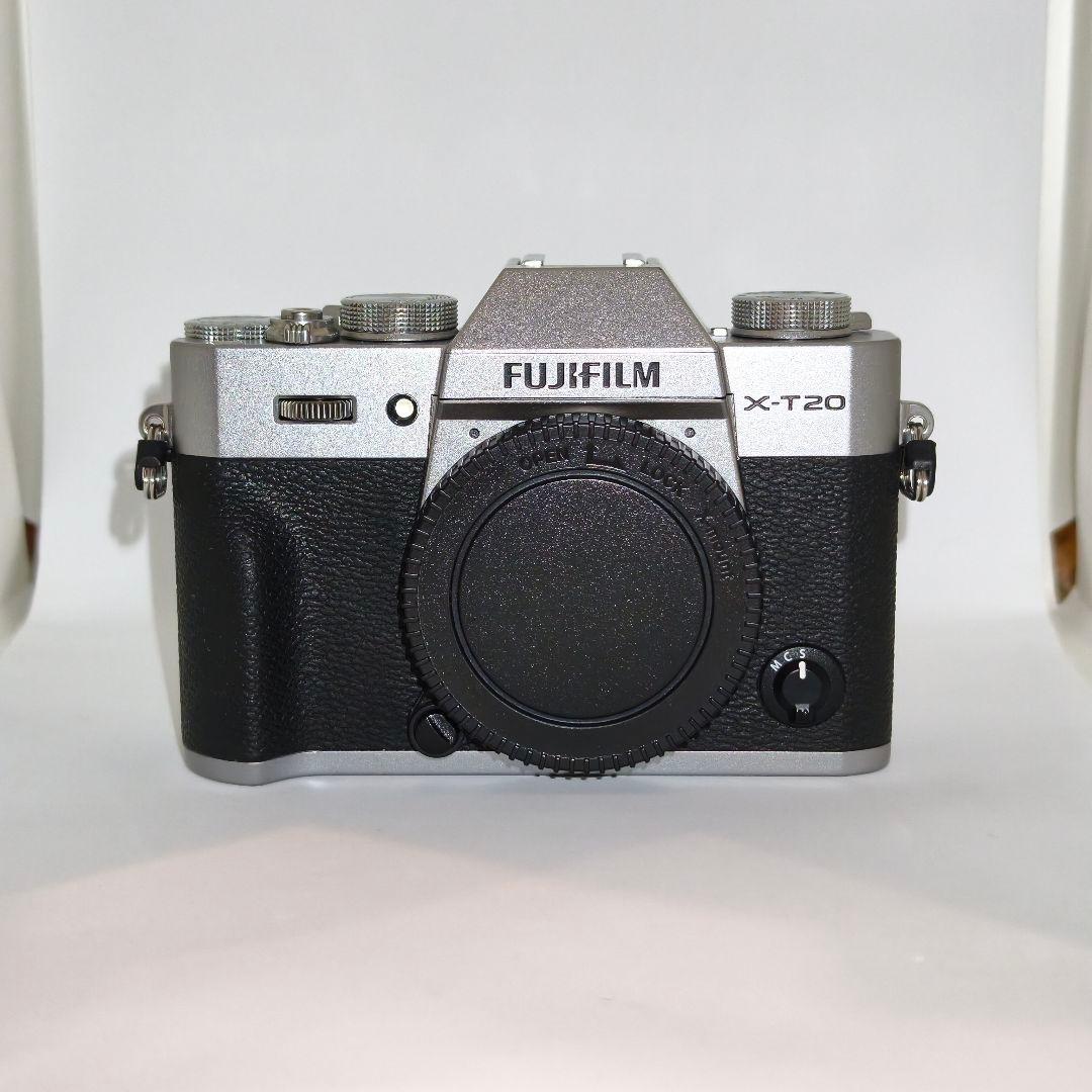 FUJIFILM X-T20 ボディ おまけ多数 グリップ/サムレストなど