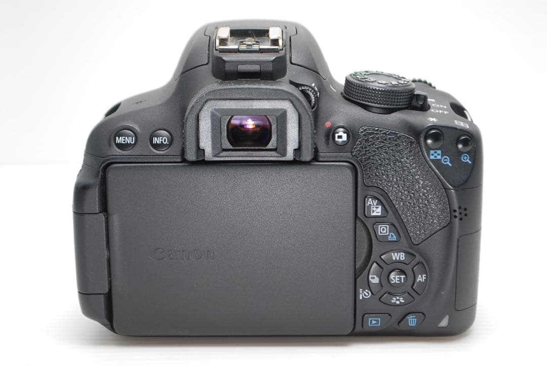 ❤️高画質一眼レフカメラ❤️Canon kiss X7i シングルレンズセット美品