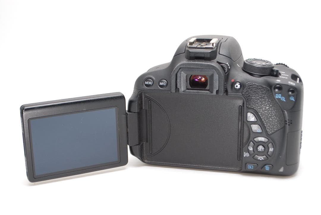 ❤️高画質一眼レフカメラ❤️Canon kiss X7i シングルレンズセット美品