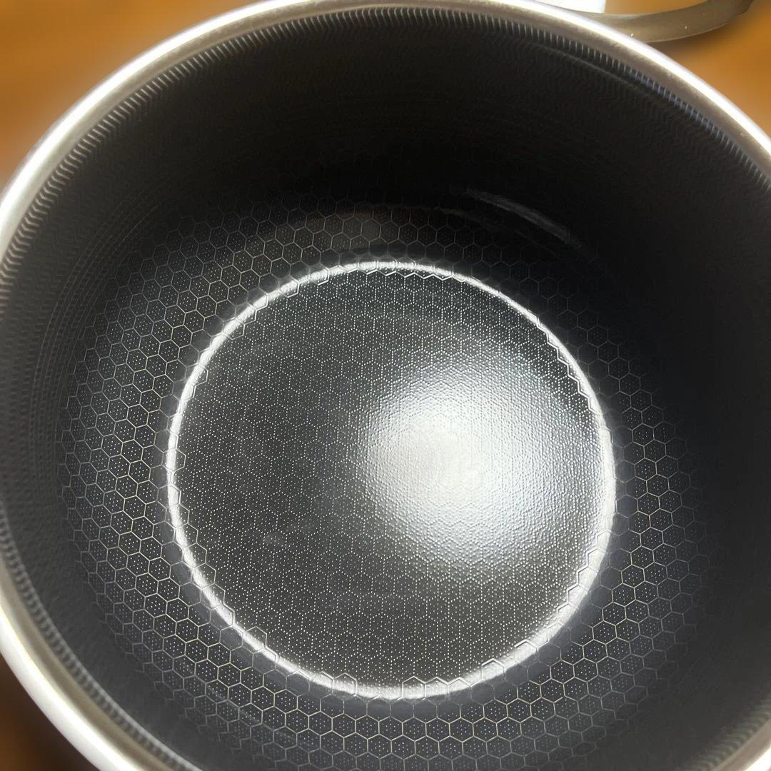 HEXCLADハイブリッドノンスティック片手鍋 ガラス蓋付き20㎝