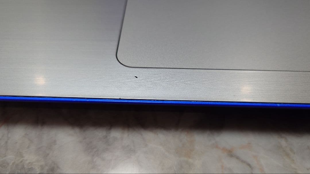 HP Pavilion 15 i5 5200u4GB SSD238GBマウス付き