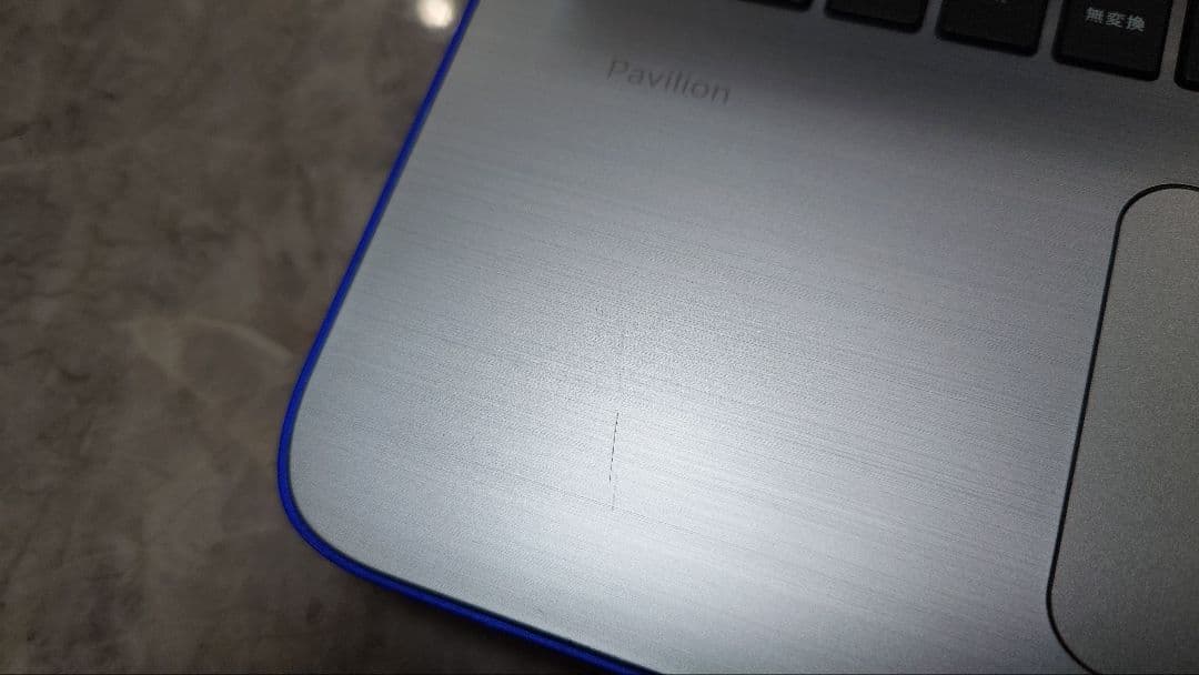 HP Pavilion 15 i5 5200u4GB SSD238GBマウス付き