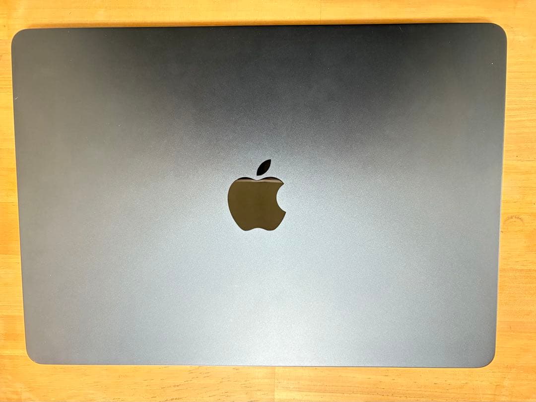 MacBook Air M2, 2022 本体